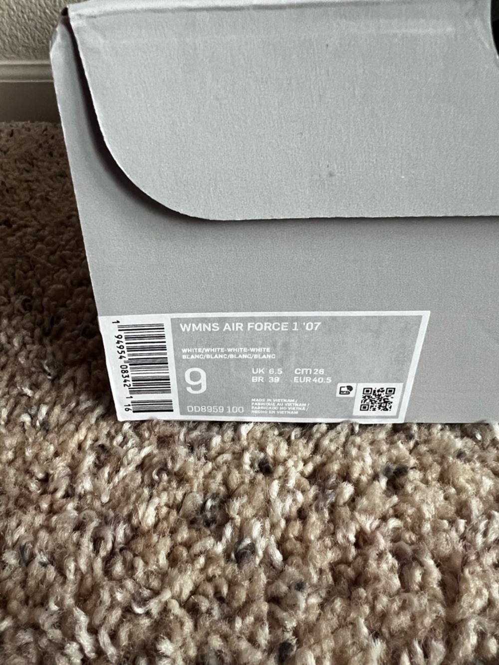 Nike WMNS Air Force 1 '07 Box - Gray and White - Picture 4 of 4
